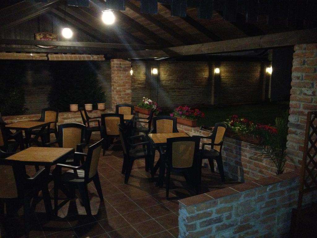 Ubytovani U Parku Lednice Exterior foto